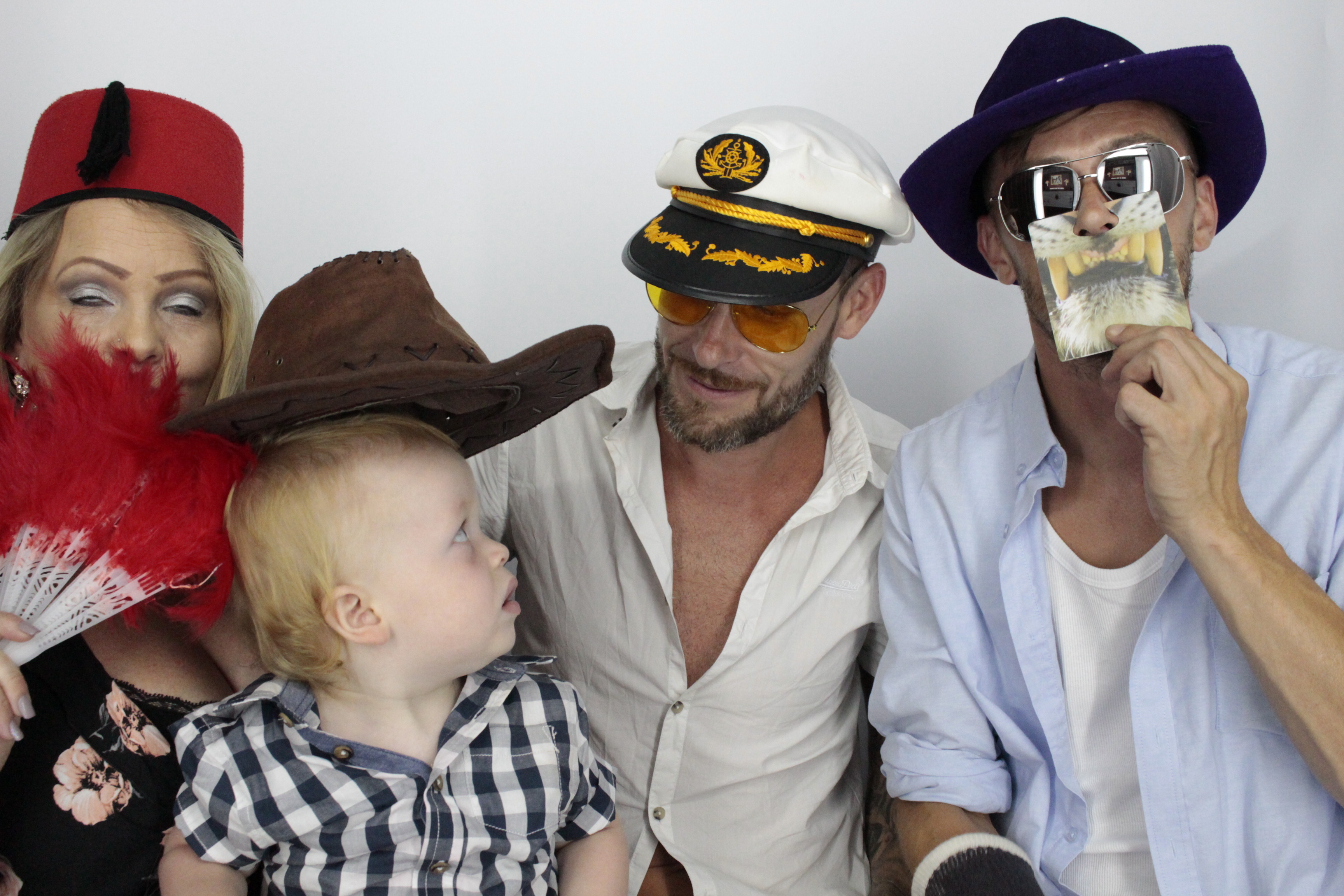 Ellesse's 21st Birthday | View more photos from the event at gallery.myphotoboothexperience.co.uk/u/MyPhotoBoothExperienceLtd/Ellesses-21st-Birthday